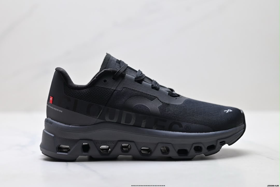On cloud Monster Total black