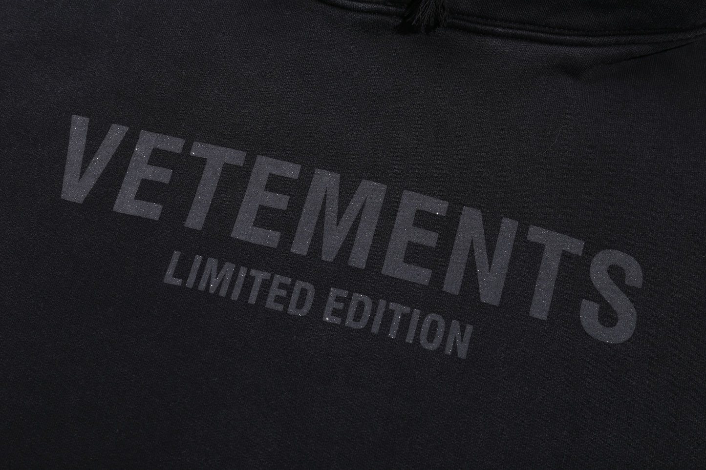 VETEMENTS