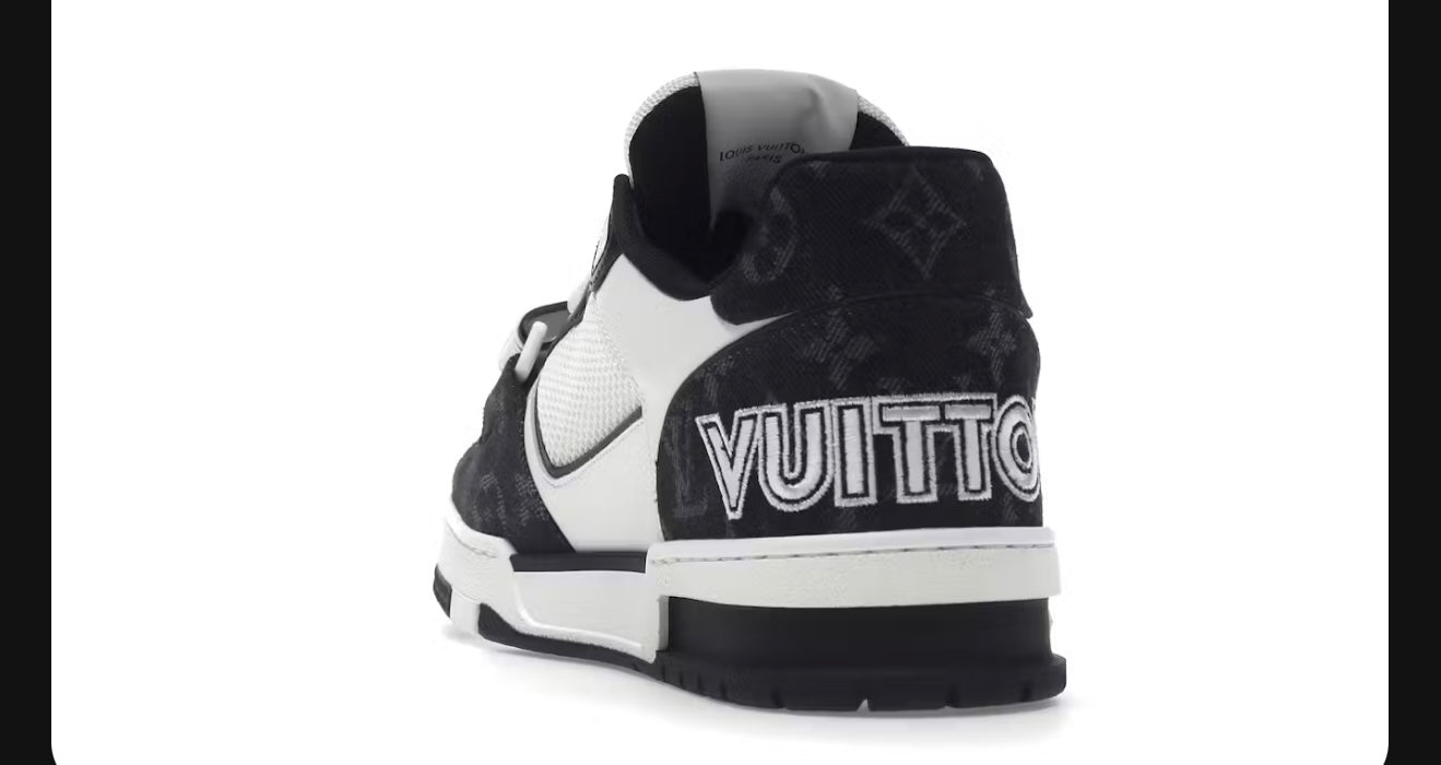 Louis Vuitton Trainer Black 2.0
