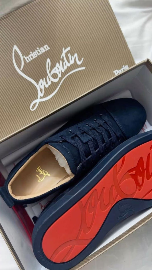 Christian Louboutin sin spikes