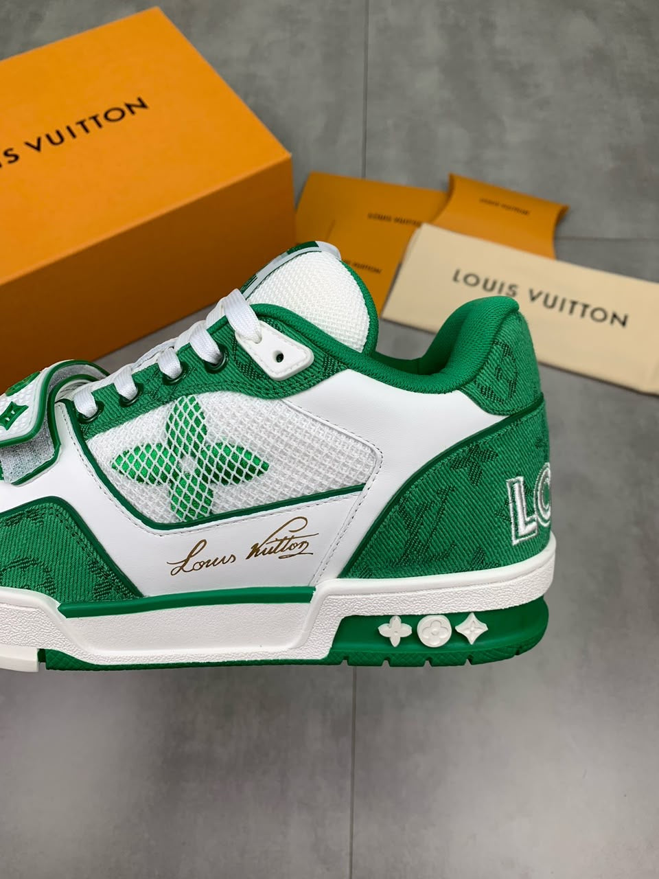 Louis Vuitton Trainer Green 2.0