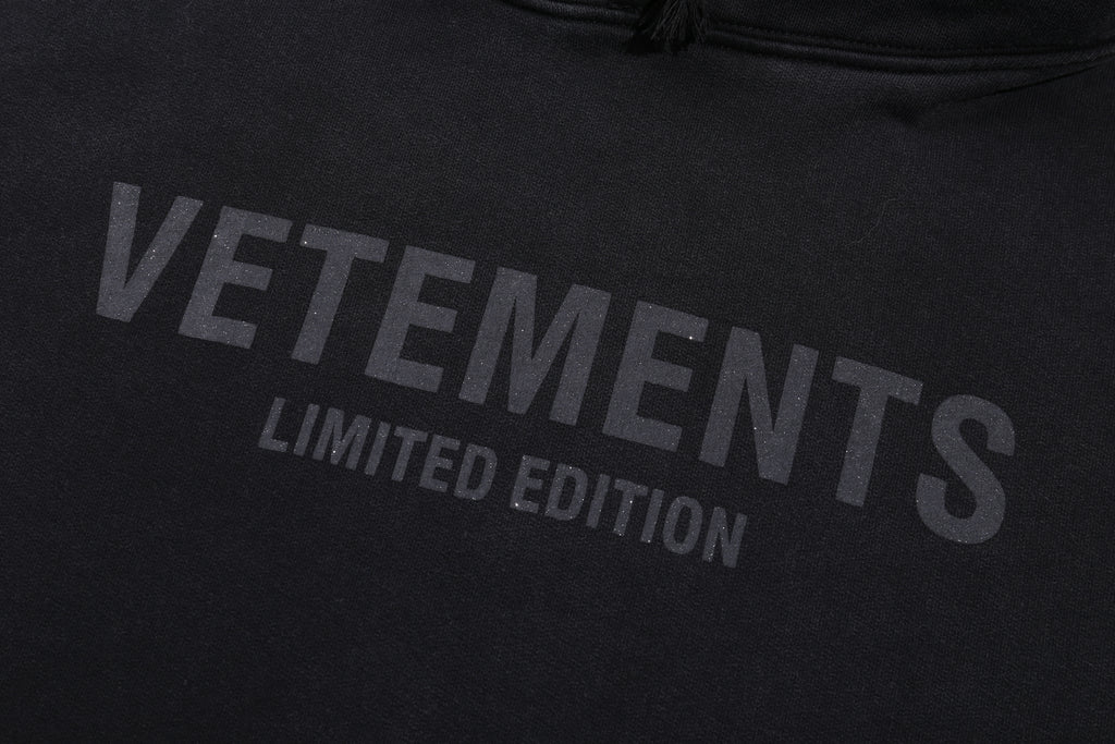 VETEMENTS