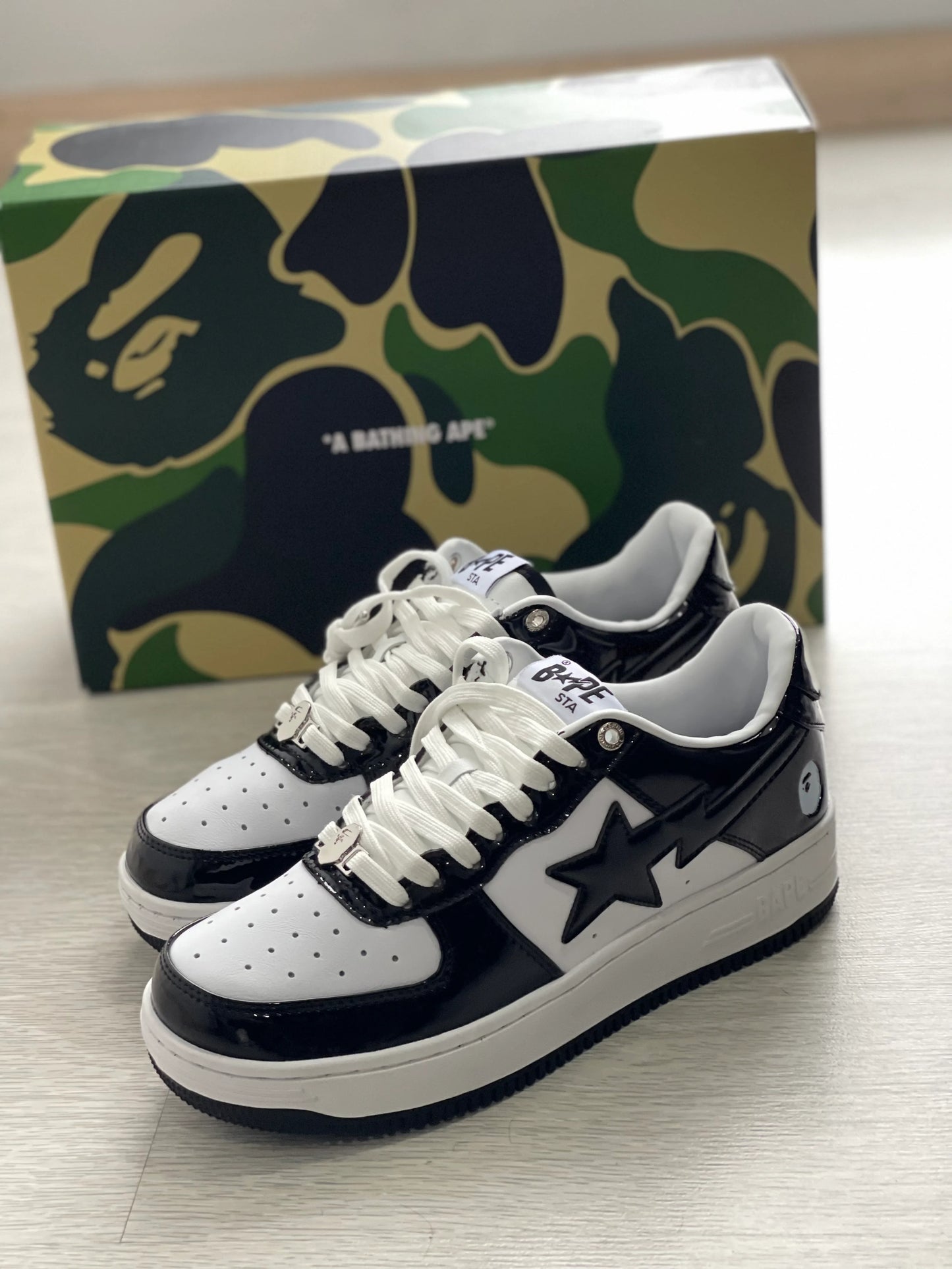 BAPE STA BLACK & WHITE