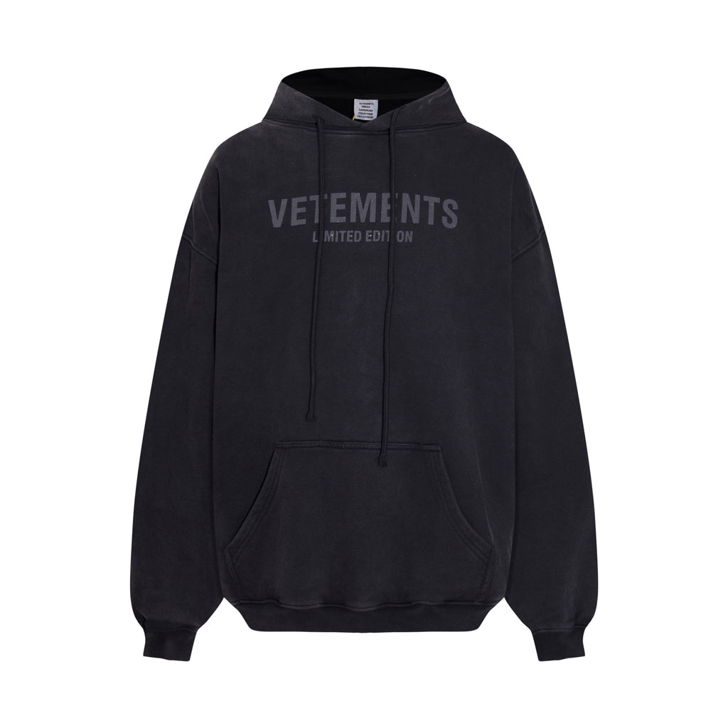 VETEMENTS