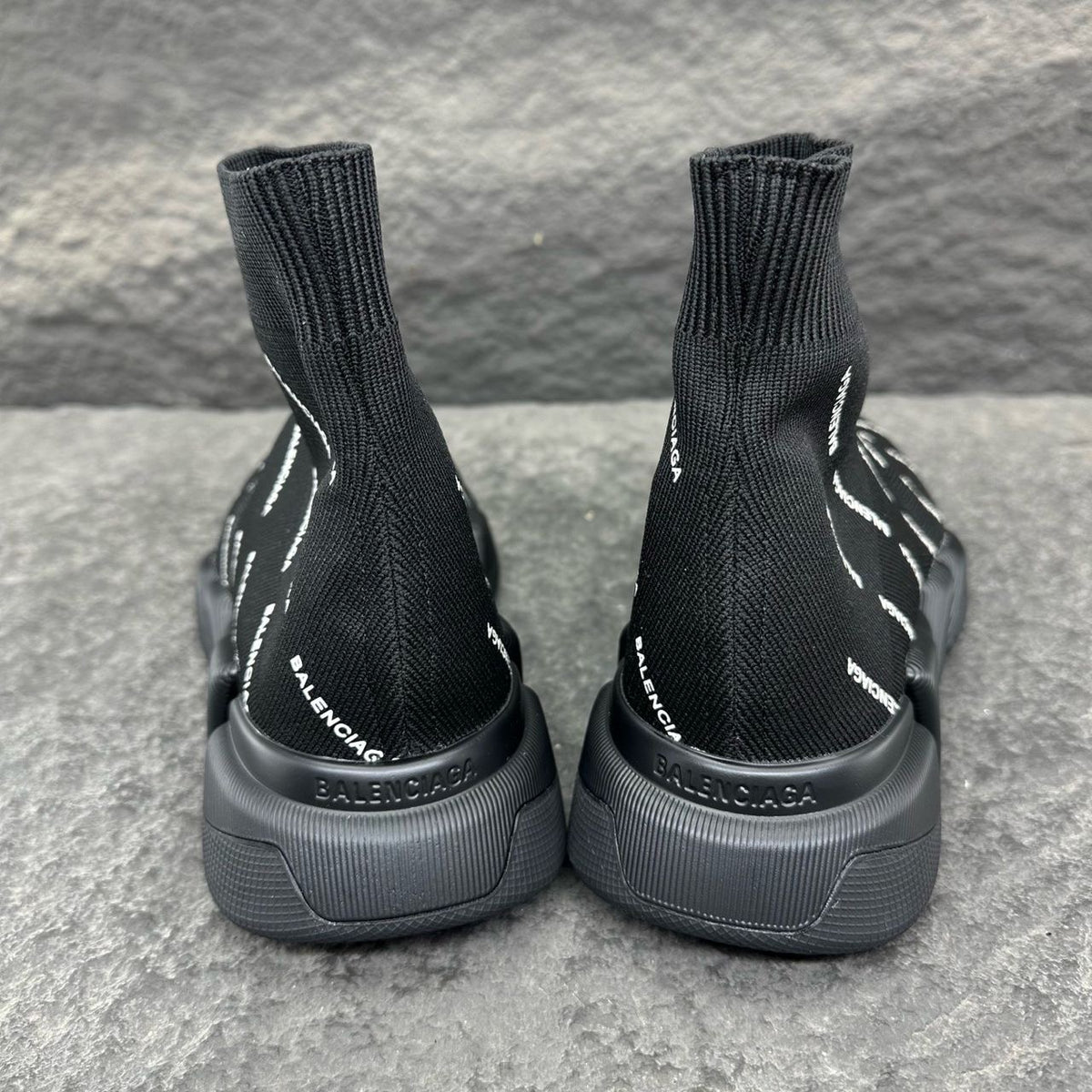Balenciaga Speed 2.0 Logo