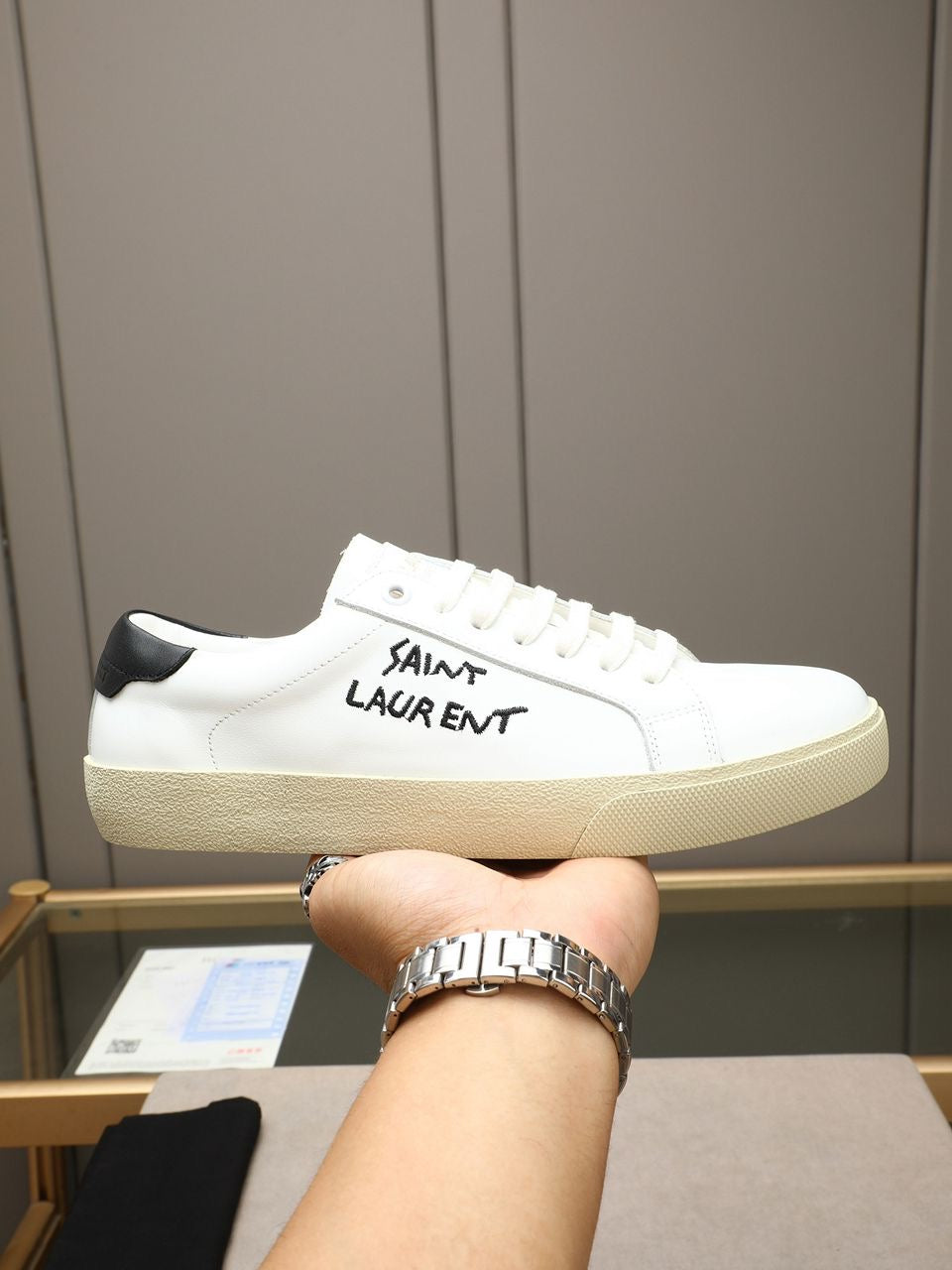 Saint Laurent Court Black