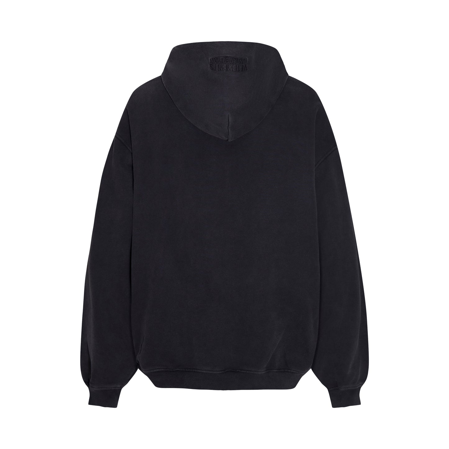VETEMENTS