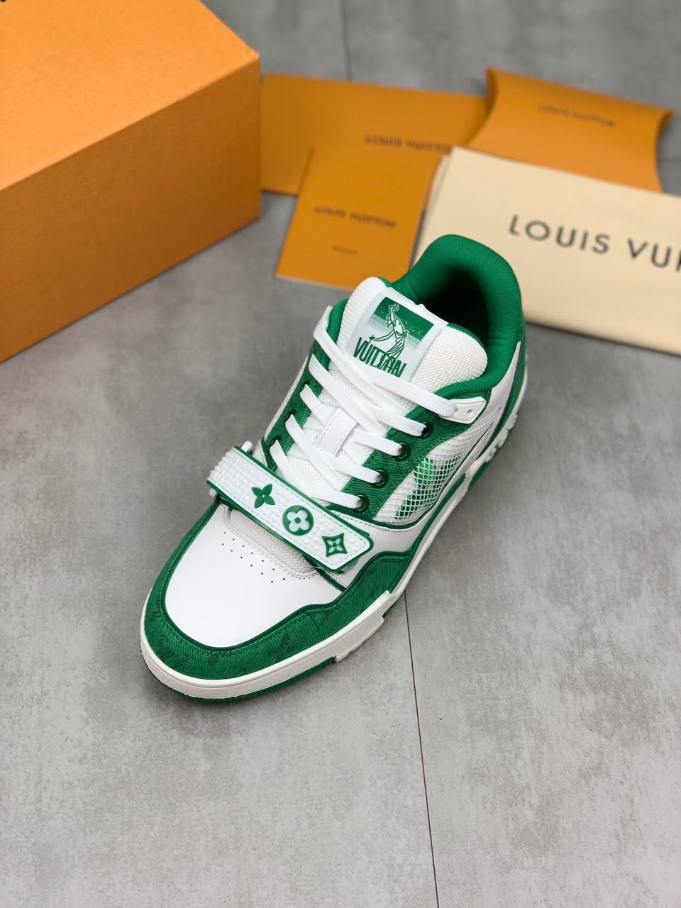 Louis Vuitton Trainer Green 2.0