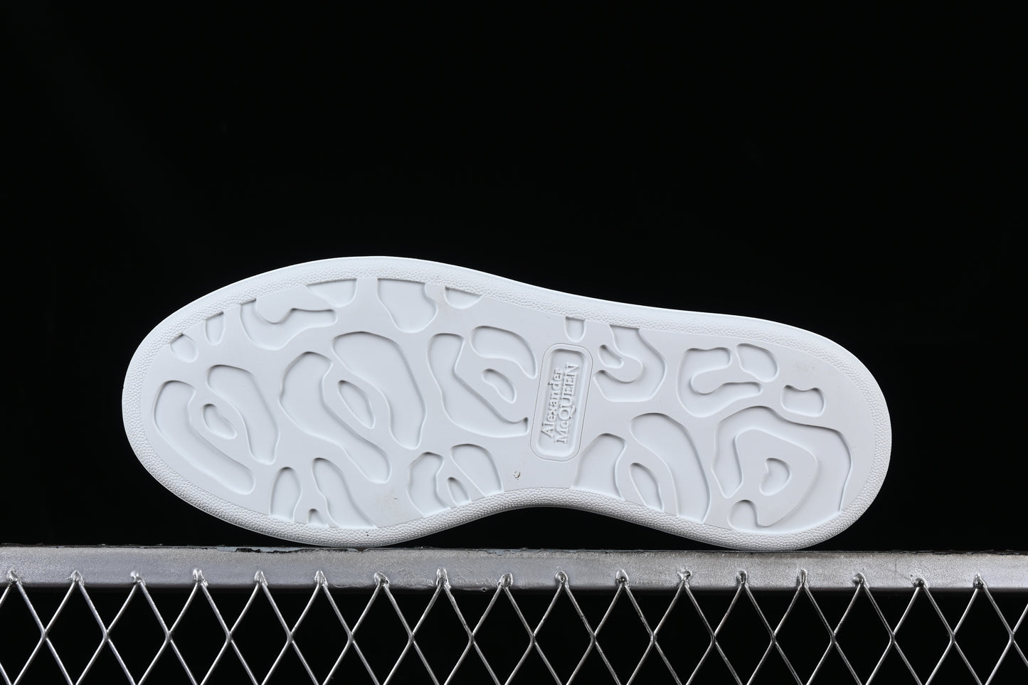 Alexander McQueen white/black