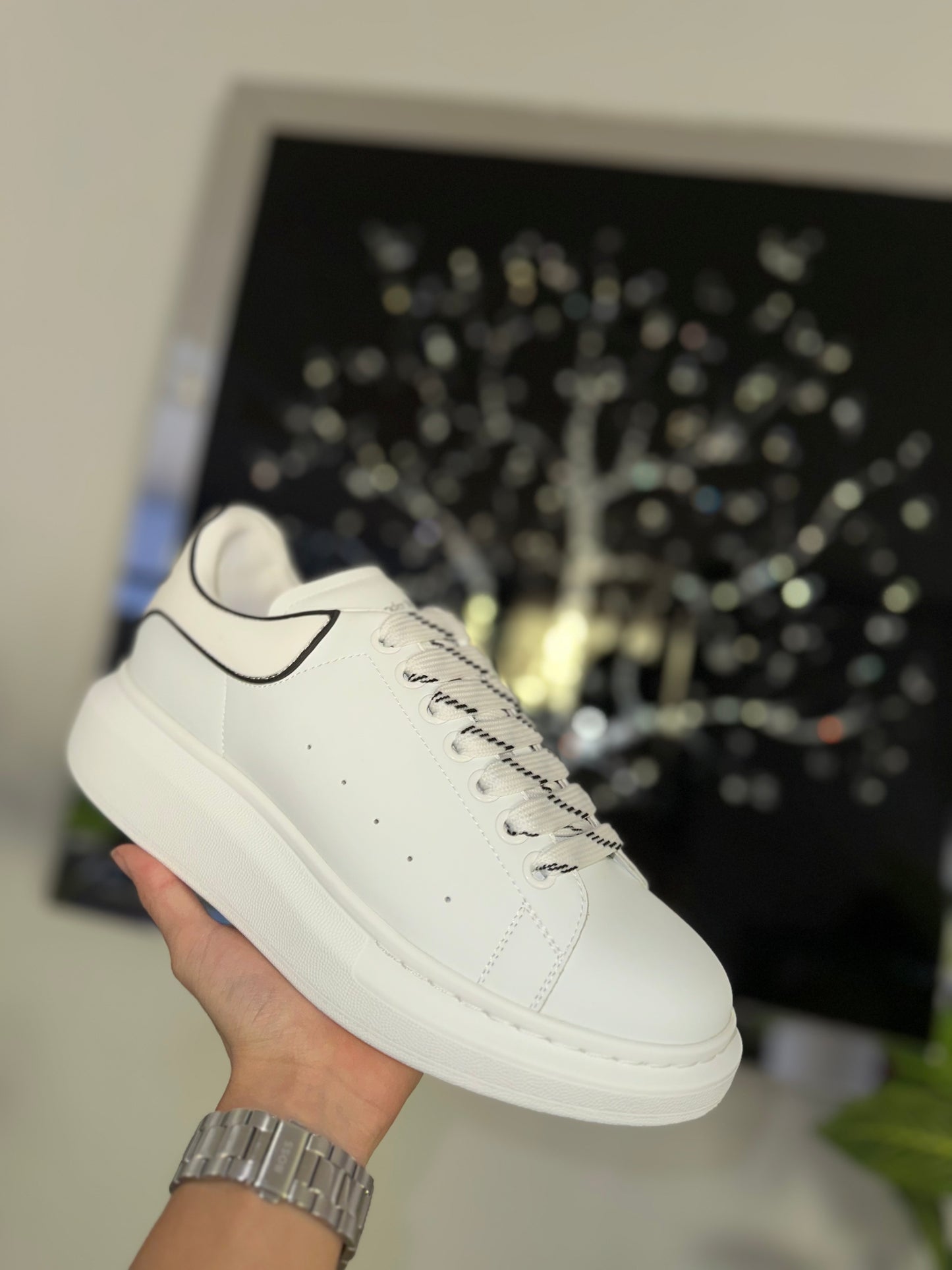 Alexander McQueen white/black