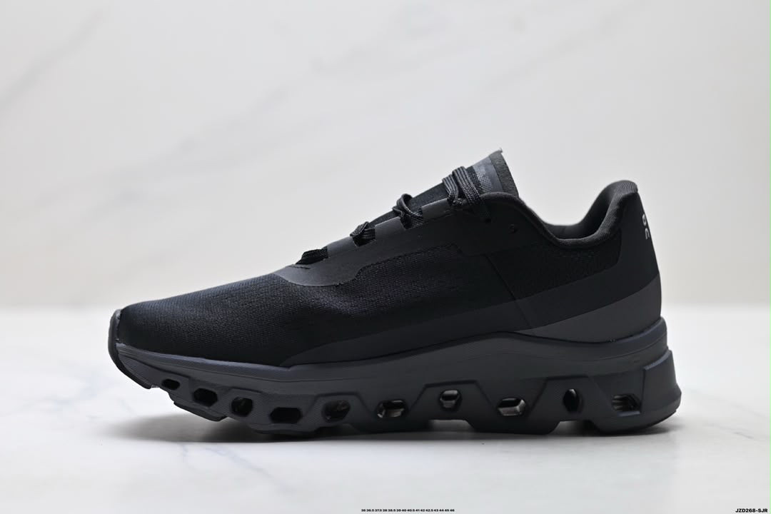 On cloud Monster Total black