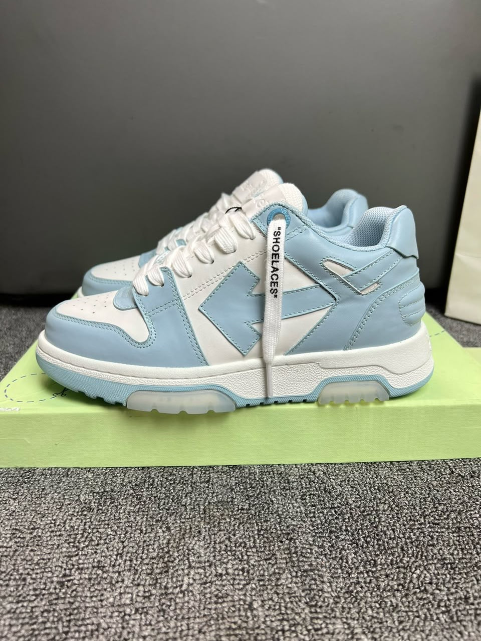 Off-white out of office blue