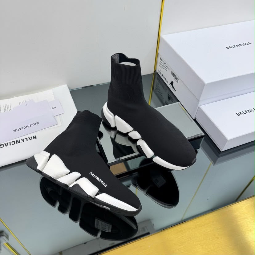 Balenciaga Speed 2.0