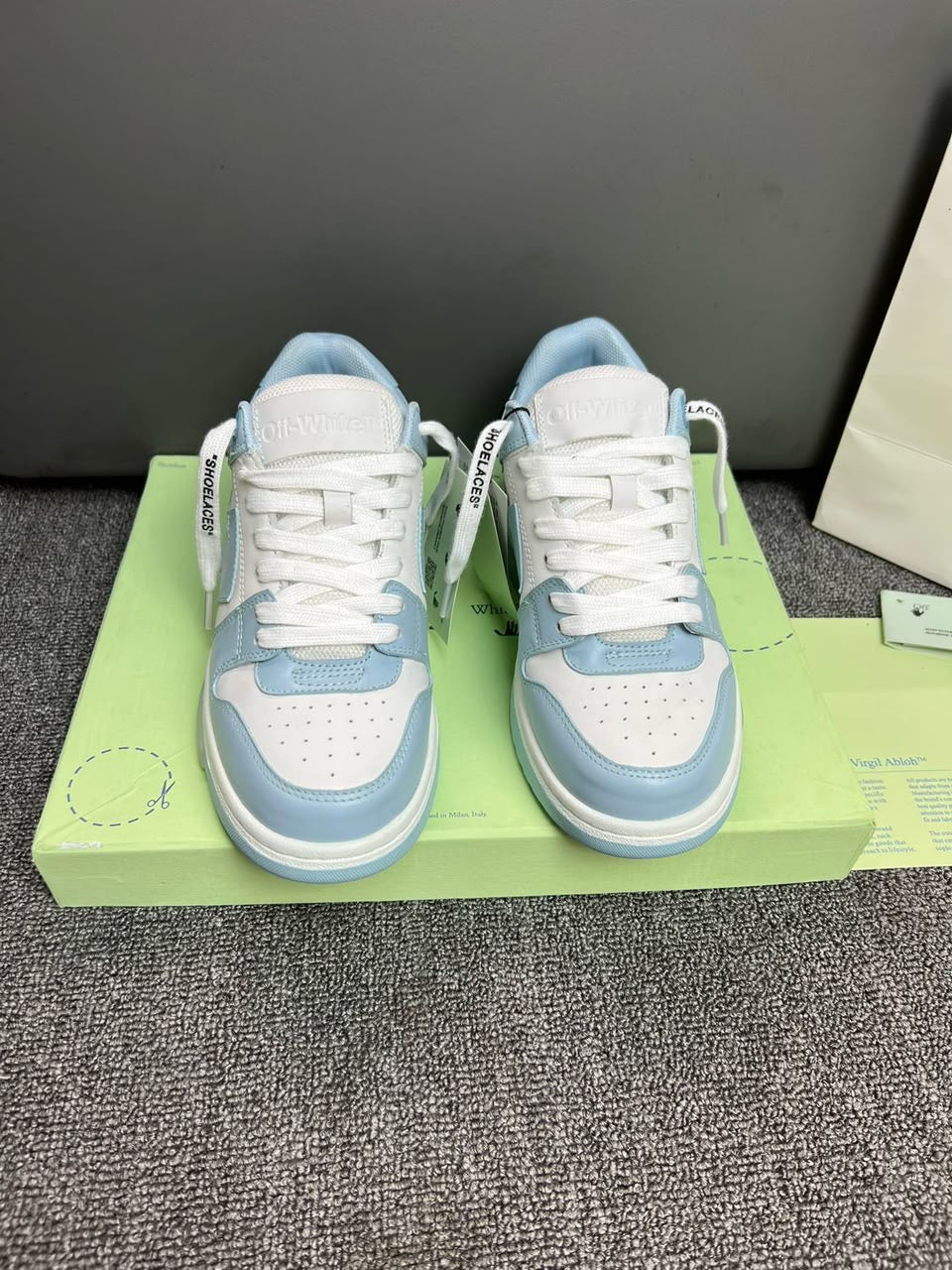 Off-white out of office blue